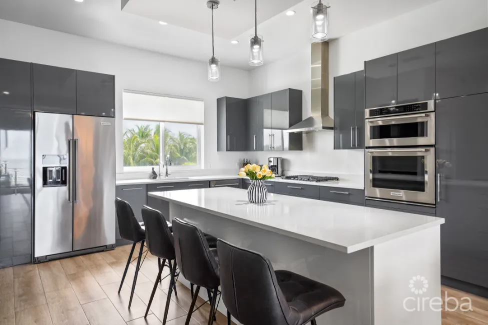 OCEAN CREST UNIT 21