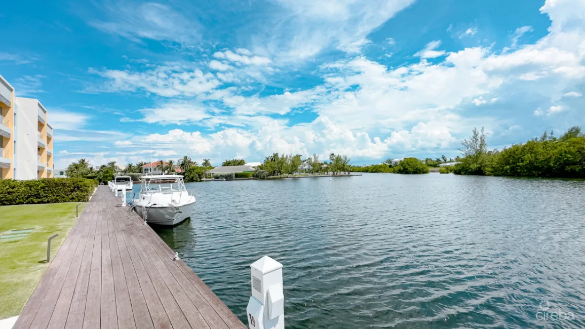 ONE CANAL POINT TWO BED EXTENDED