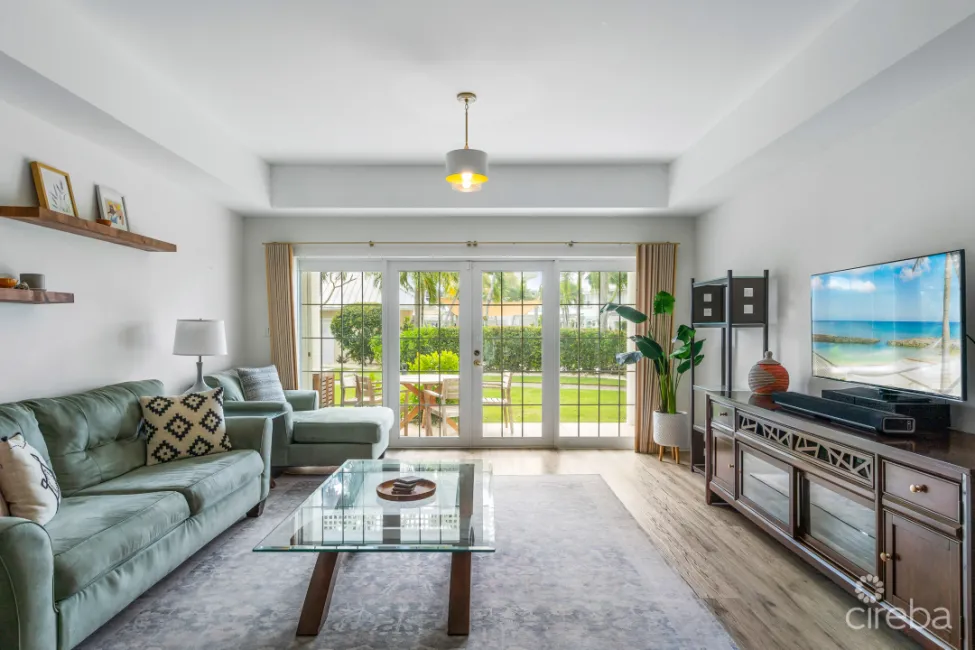 WINDSOR VILLAGE 27, SOUTH SOUND HOME