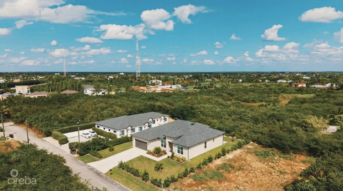DUPLEX LAND LOT