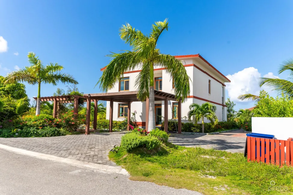 A WATERFRONT OPPORTUNITY IN AUBURN BAY, PROSPECT