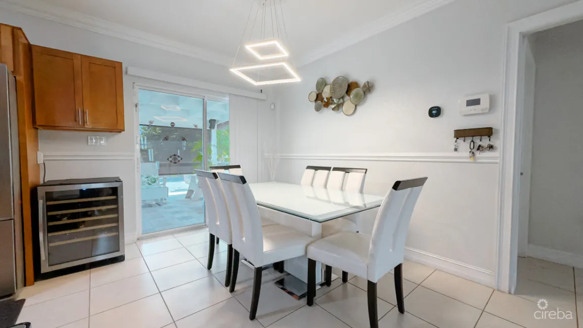 158 LEMUEL CIRCLE - SINGLE FAMILY HOME