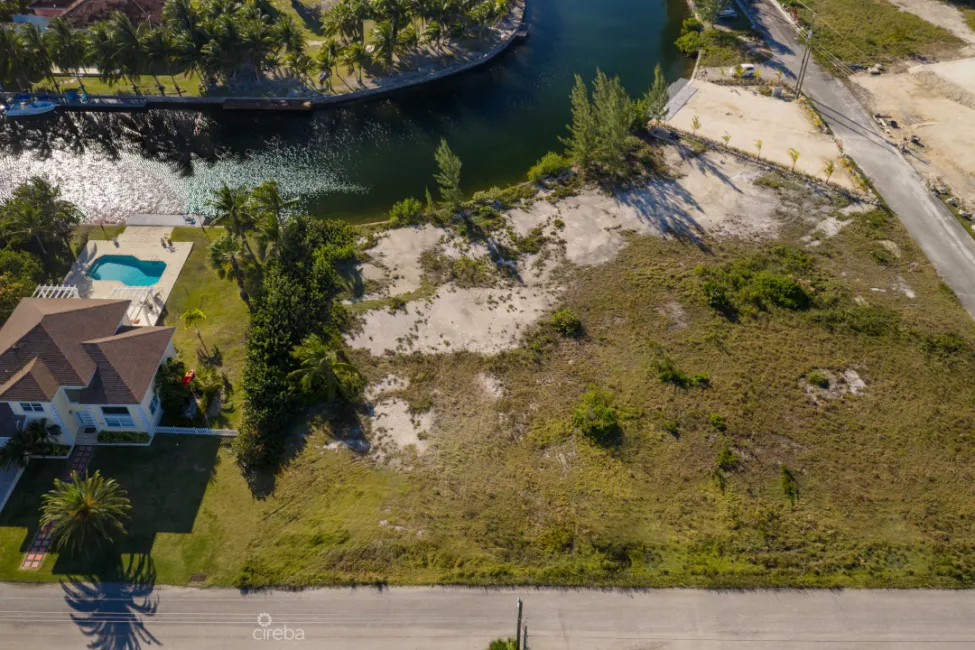 SUNRISE LANDING CANAL LOT PARCEL