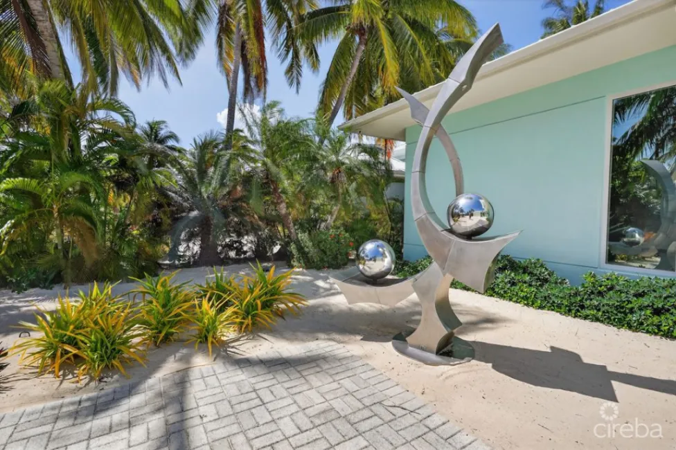 KOOL KAI, CAYMAN KAI