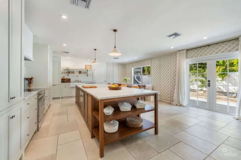 ANDREW DRIVE 269. SNUG HARBOUR HOME