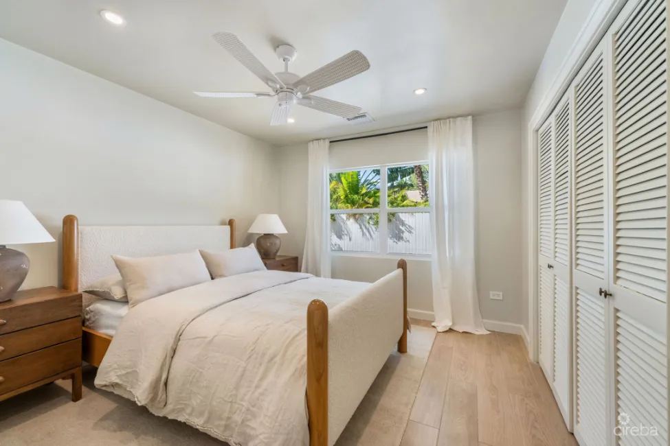 ANDREW DRIVE 269. SNUG HARBOUR HOME