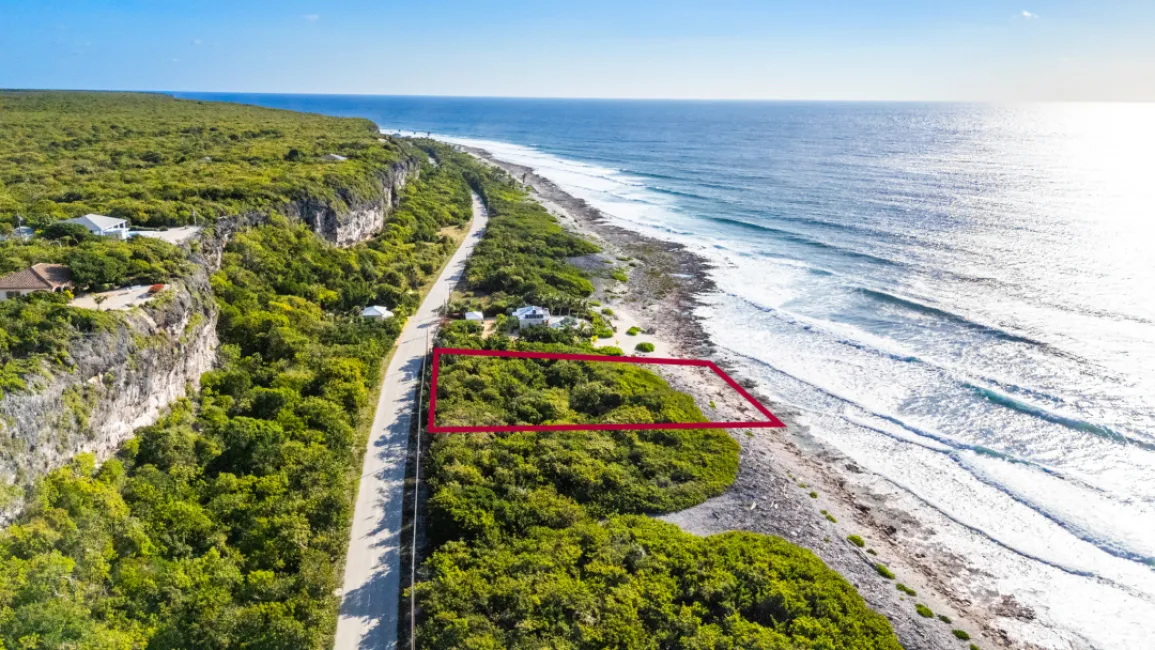 SOUTHSIDE EAST SANDY SEAFRONT LOT