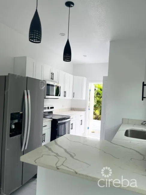 BODDEN TOWN FAMILY HOME