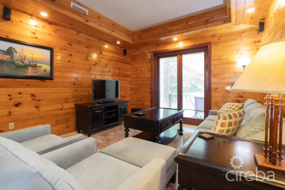 LIGHTHOUSE POINT FRACTIONAL SHARE CONDO