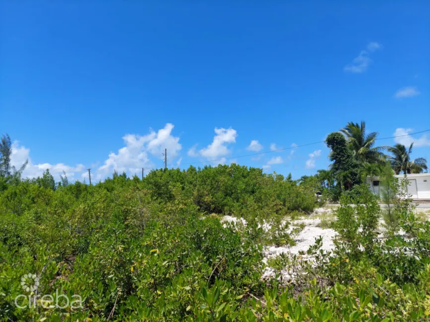 NORTH SOUND ESTATES - CANAL PARCEL