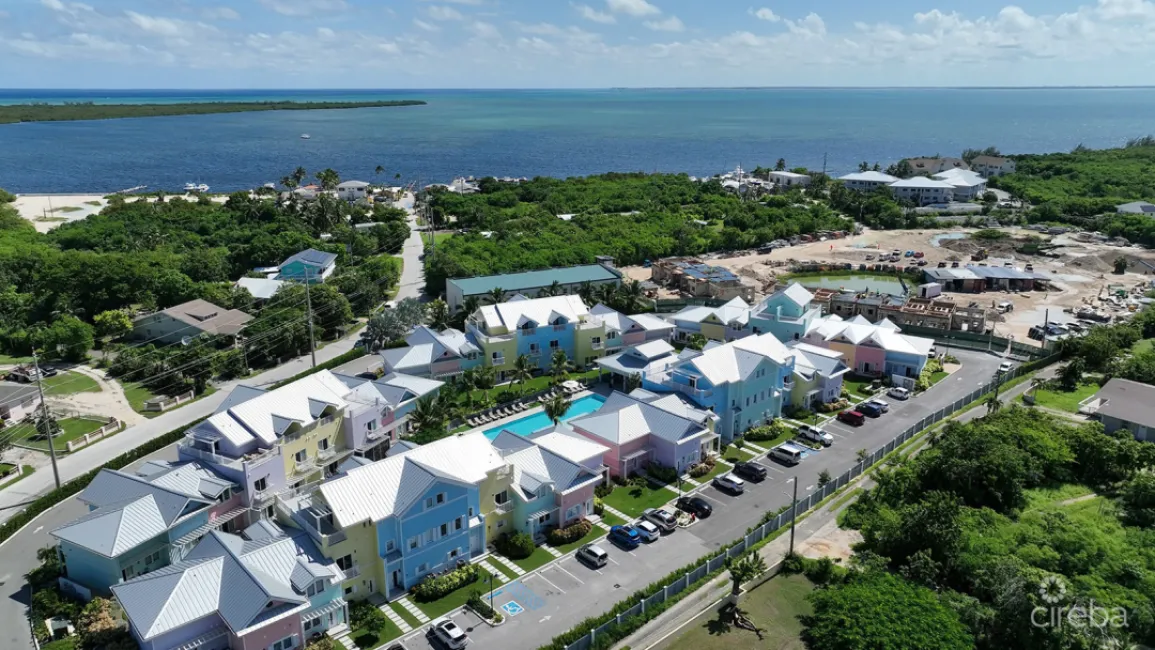 THE MEADOWS PHASE 2 - SEAGRAPE 1 BEDROOM