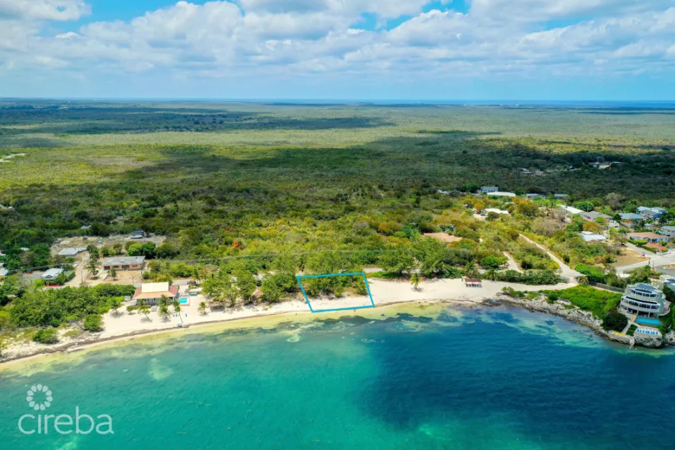 PRIME BEACHFRONT EAST END LAND 0.29 ACRE