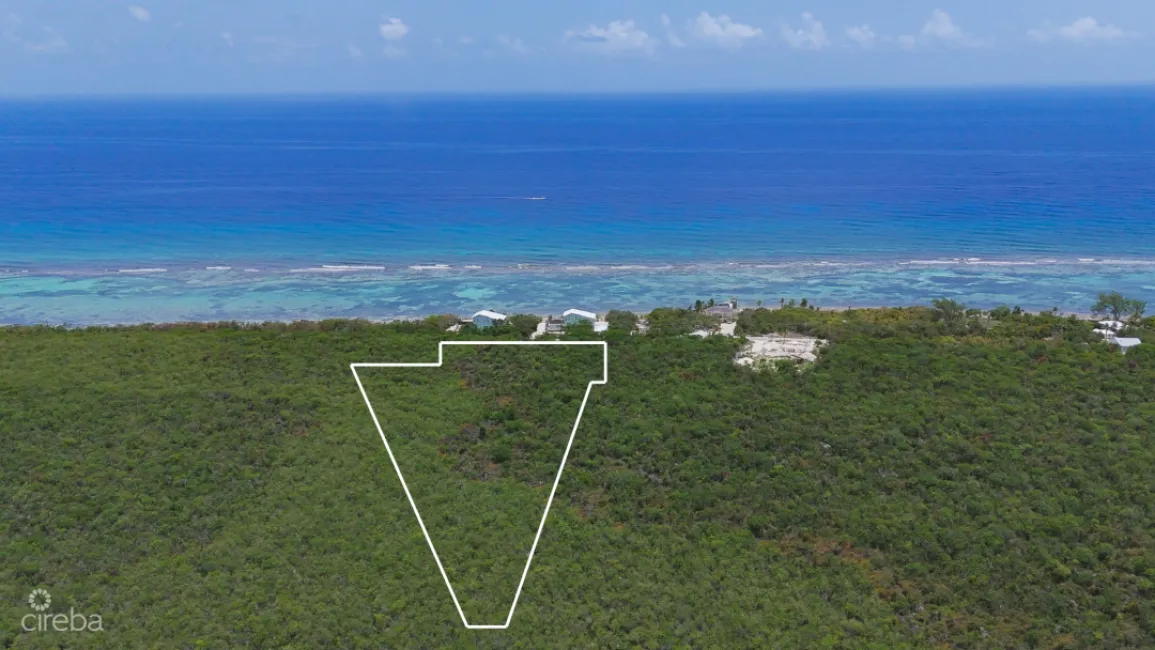 17 ACRES LITTLE CAYMAN NORTH EAST LAND