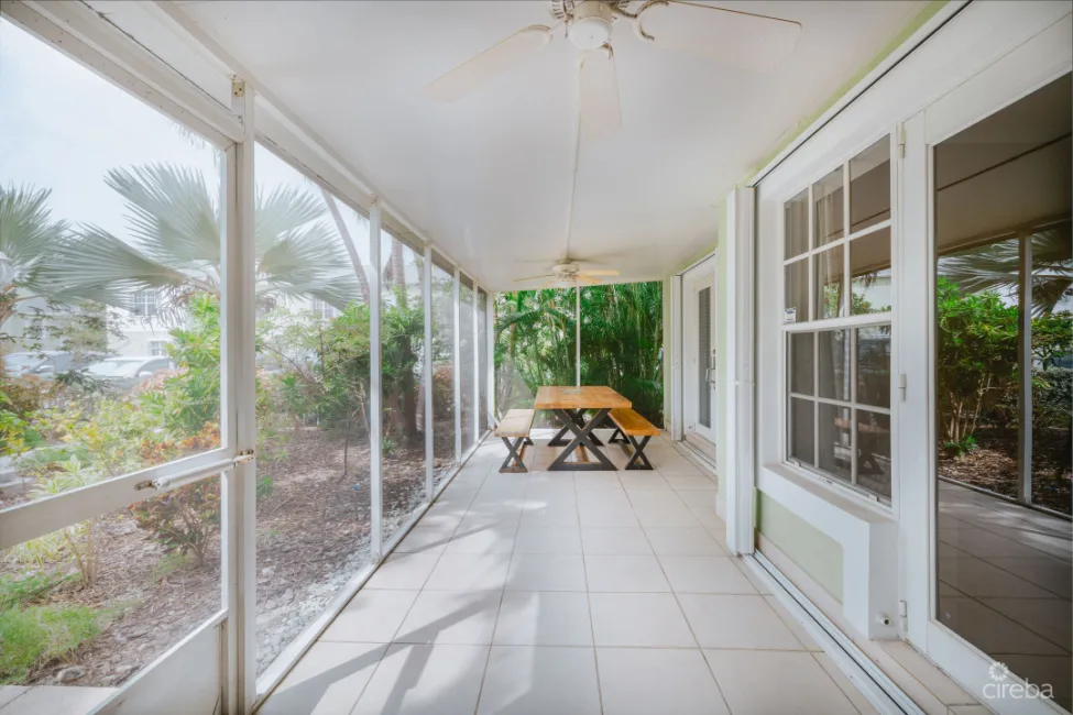 GARDEN RETREAT - 3BED