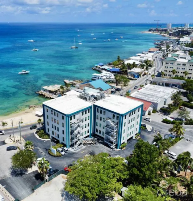 HARBOUR CENTRE COMMERCIAL BUILDING AND OFF-SITE PARKING