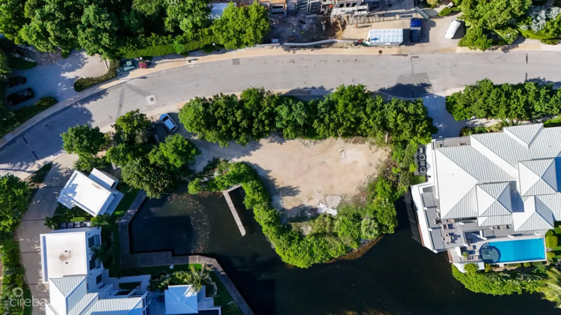 RITZ CARLTON DECK HOUSE LOT #18