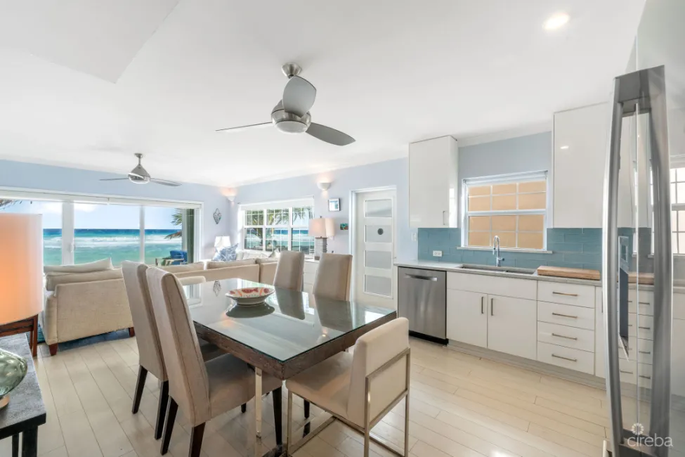 MAHOGANY POINT VILLAS 3, OCEAN FRONT TOWNHOME