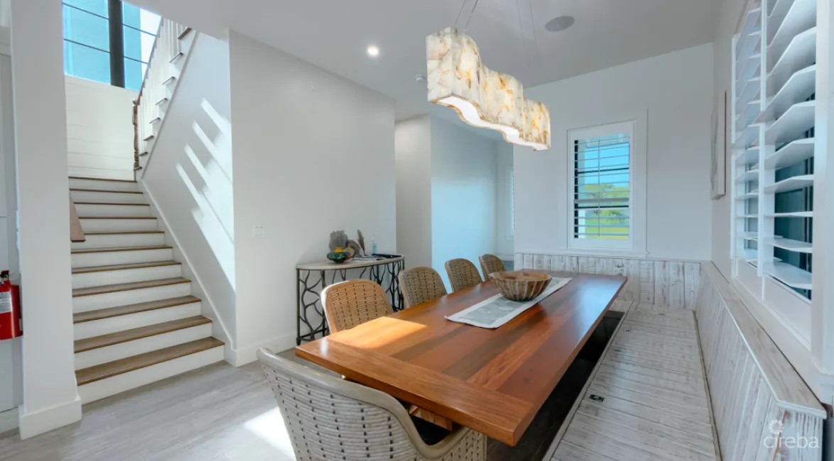 BEACH HOUSE WITH DOCK IN EAST END