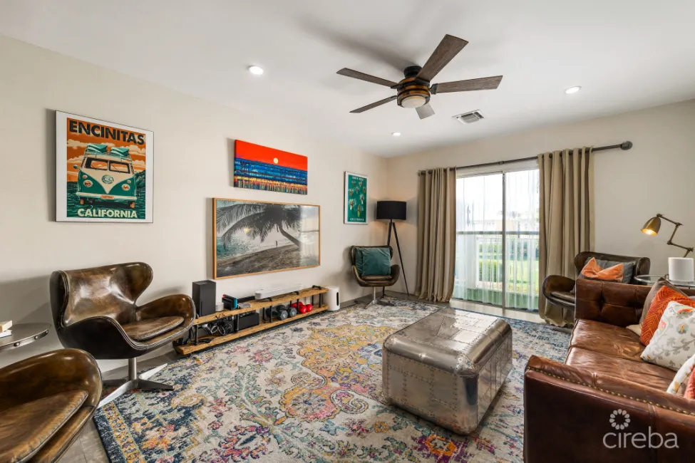 CARIBBEAN COURTS 3C, SOUTH SOUND CONDO