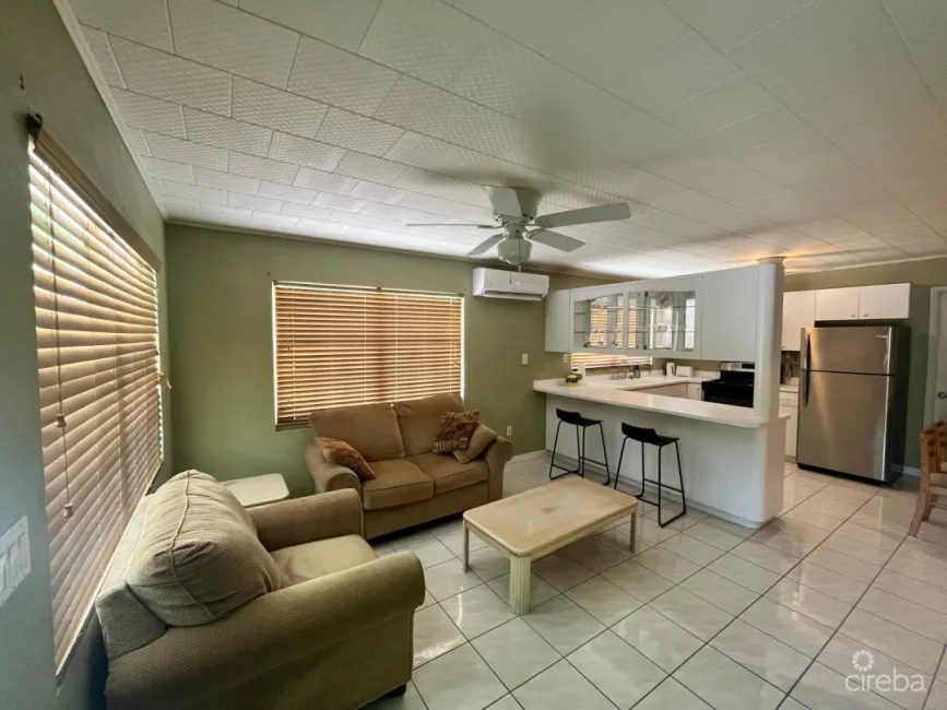 PLOVER CRESCENT RETREAT