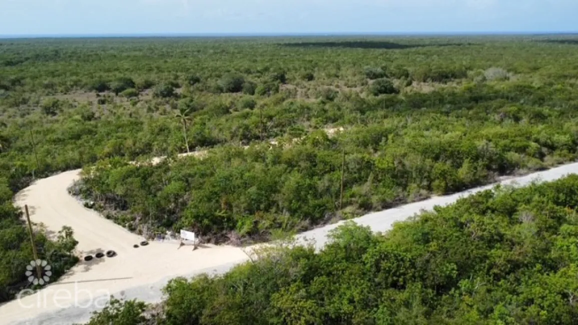 BLUFF LAND - CAYMAN BRAC EAST - LOT #3